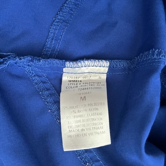 SCRUBS medical scrub top deep blue V-neck shot sleeves double pockets Women M - Picture 11 of 14